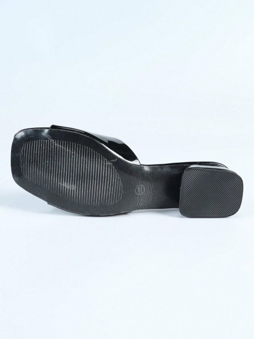 Black Bohemian Women's Peep-Toe Chunky Heel Sandals - Picture 9 of 9